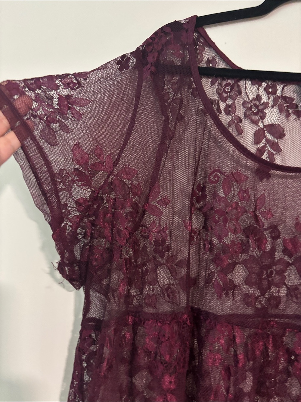 torrid Plum Floral Lace Tunic Top - Picture 4 of 8
